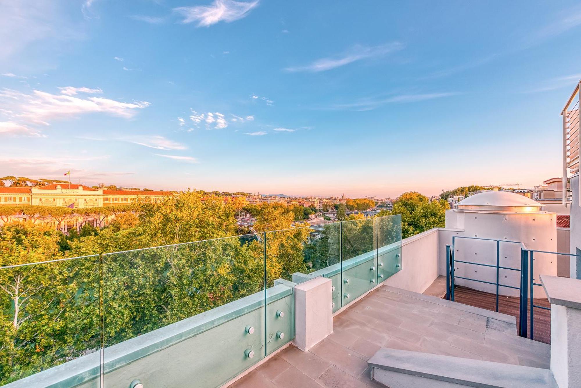 Skylife Tiber Luxury Penthouse Apartment Rom